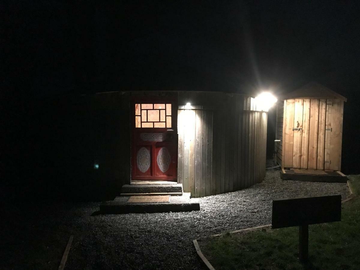 McClure Yurt at Carrigeen Glamping Kilkenny Buitenkant foto